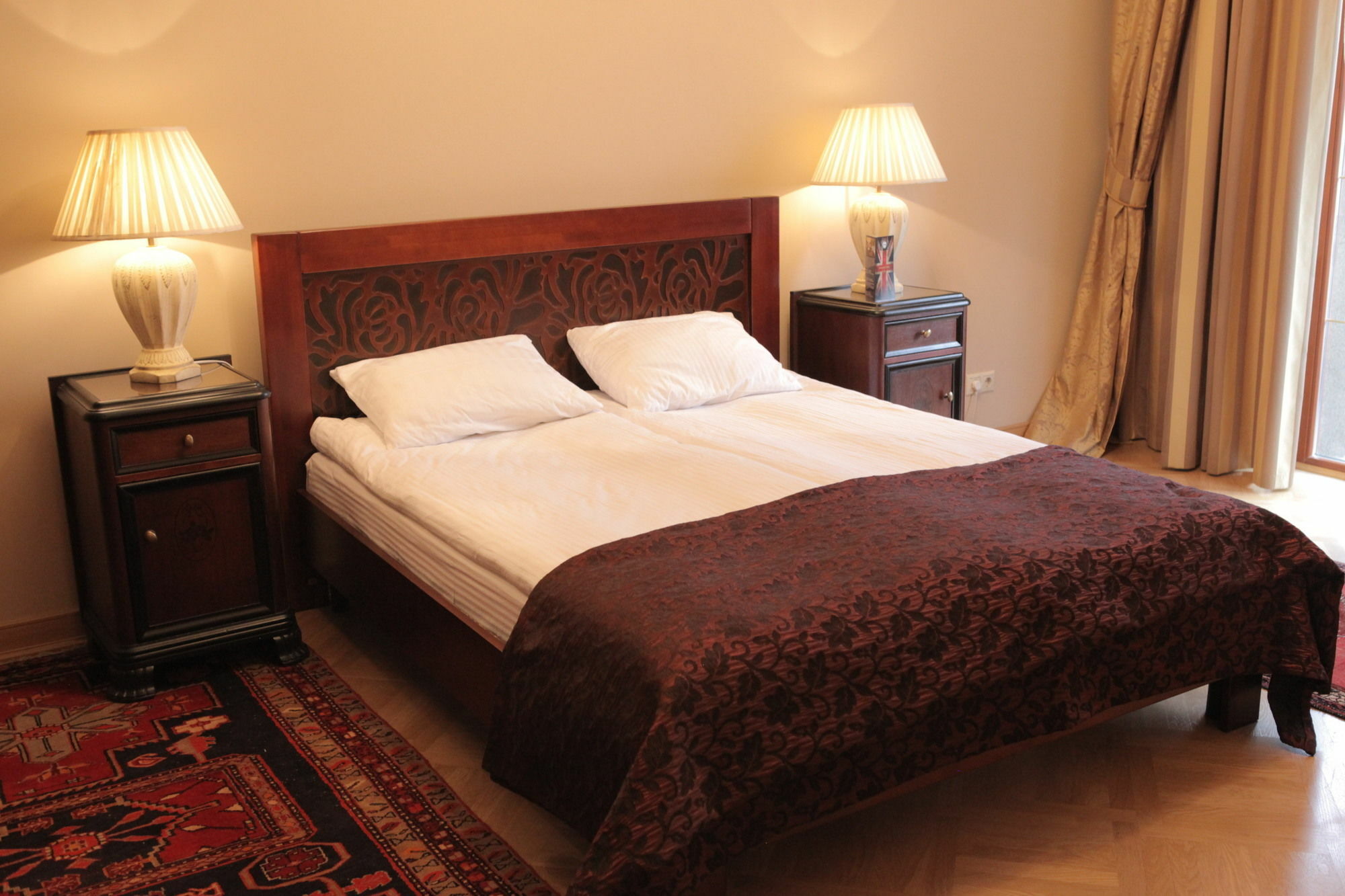 British Club Lviv Hotel Екстериор снимка