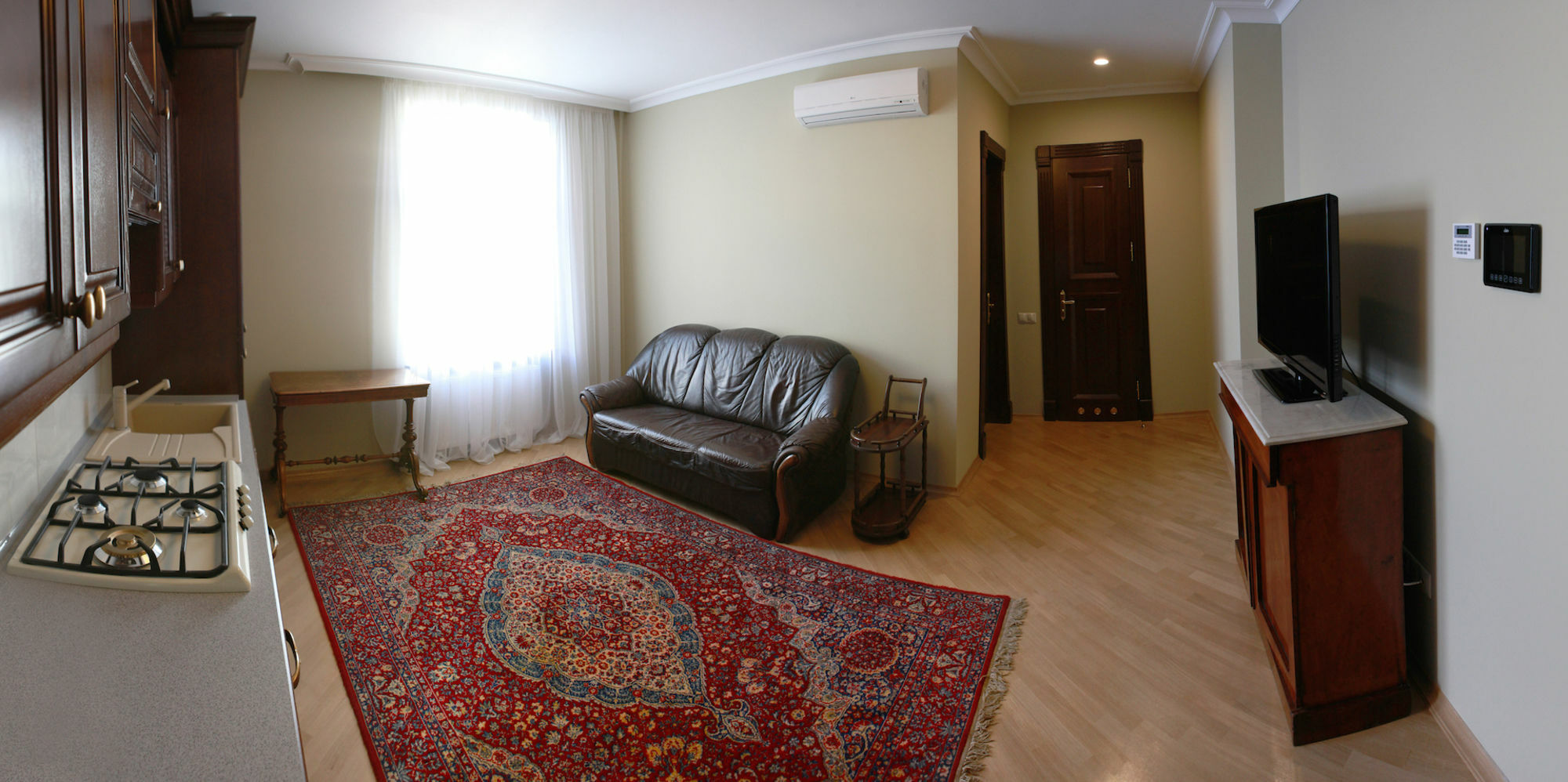 British Club Lviv Hotel Екстериор снимка